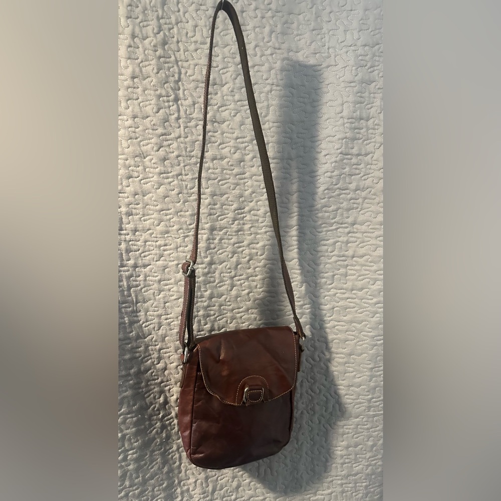 Jack George Leather Crossbody Purse with Magnetic Flap